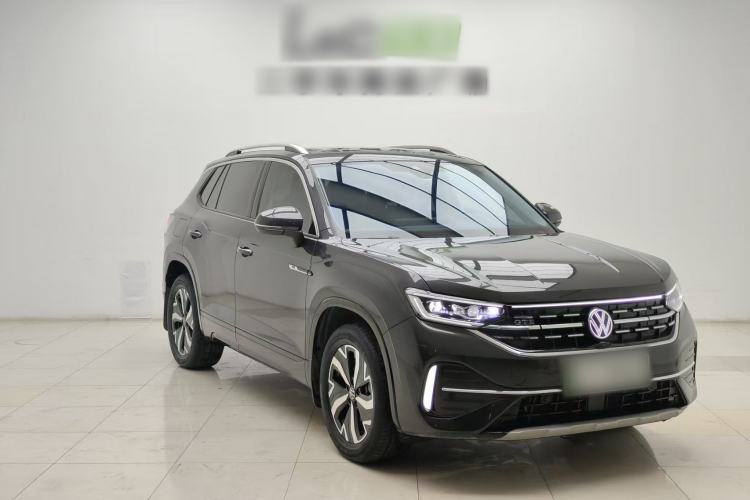 Used Volkswagen Tayron GTE Plug-in Hybrid 2023 280TSI Luxury Plus Advanced Edition Exterior 2