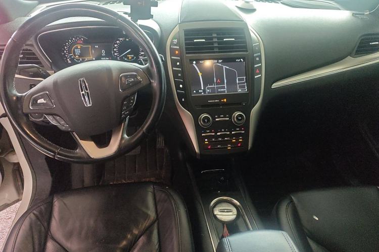 Used Lincoln MKC 2017 2.0T Two-Wheel Drive Deluxe Edition