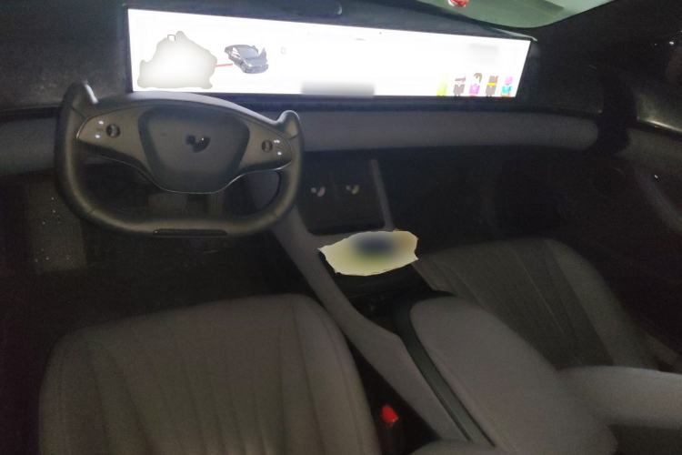 Used Jiyue 07 2024 Standard Edition Center Console