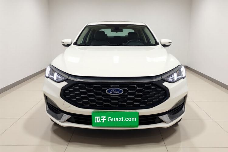 Used Ford Escort 2021 1.5L Automatic Diamond Edition
