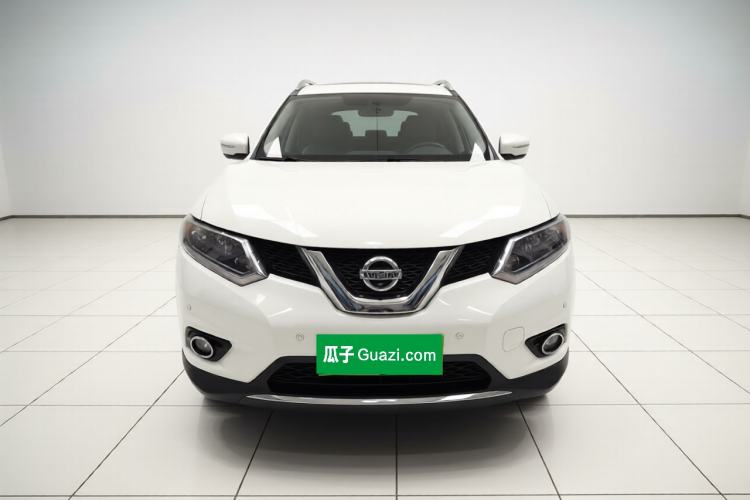Used Nissan X-Trail 2016 2.0L CVT Smart Enjoyment Version 4WD
