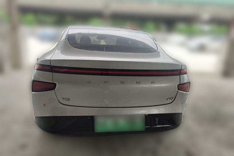 Used XPeng P7 2022 480 Standard Range Smart Drive Edition
