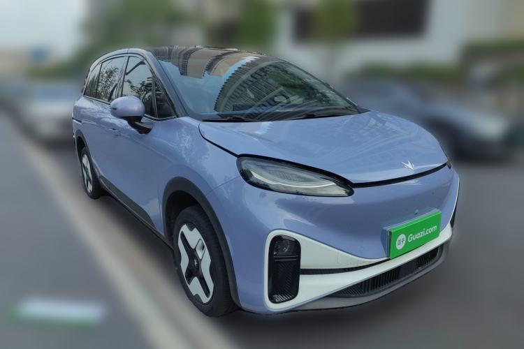 Used ARCFOX Kaola 2023 Family Edition Pro Exterior 1