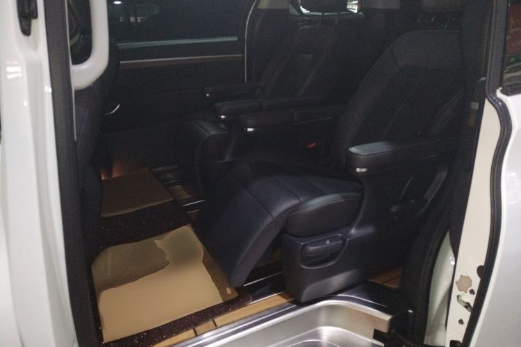 Used GAC Trumpchi M8 2021 Lingxiu Series 390T Deluxe Edition Left Rear Seat