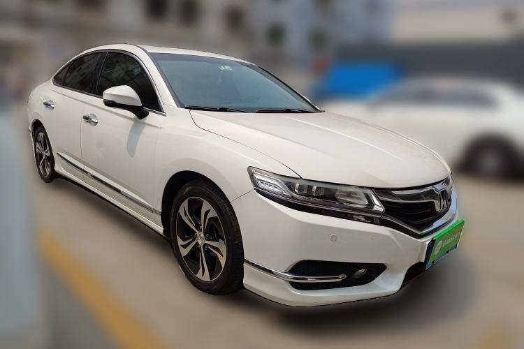 Used Honda Spirior 2015 2.4L Prestige Edition Front Right 45 Deg