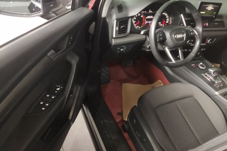 Used Audi Q5L 2018 40 TFSI Prestige Edition China VI Emission Standard