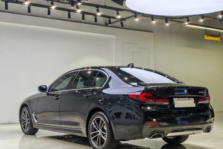 Used BMW 5 Series 2022 Second Facelift 525Li M Sport Package