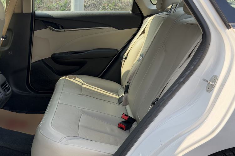 Used Buick GT 2019 15T Dual-Clutch Connected Elite Model China VI