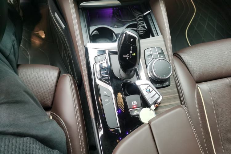 Used BMW 5 Series 2020 530Li Luxury Edition Premium Package Gear Lever