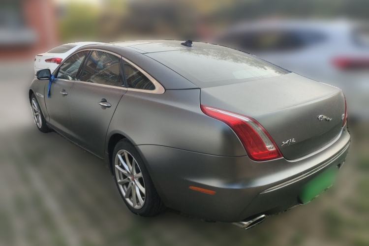 Used Jaguar XJ 
