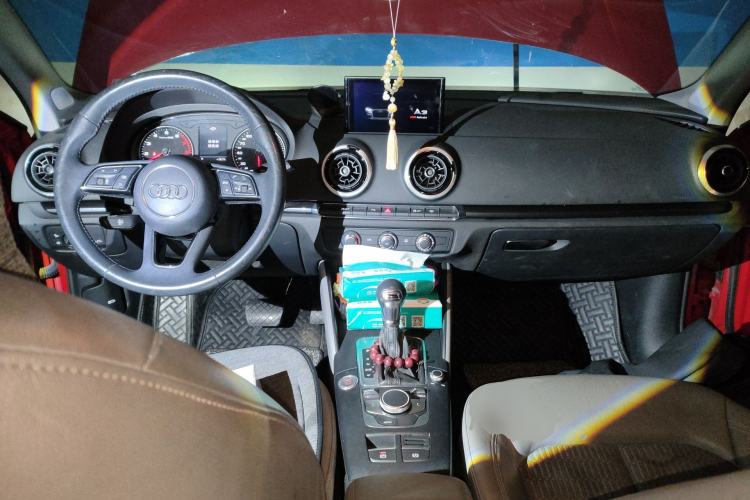 Used Audi A3 2020 Limousine 35 TFSI Fashion Edition China VI Emission Standard