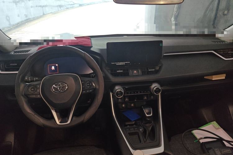 Used Toyota RAV4 2023 2.0L CVT Two-Wheel Drive Fashion Plus Edition
