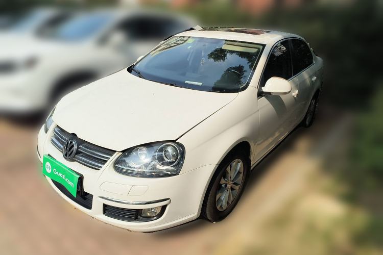 Used Volkswagen Sagitar 2011 1.6L Manual Special Edition