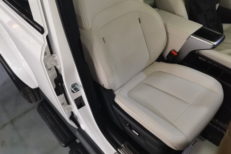 Used iCAR V23 2025 401 Two-Wheel Drive Advanced Edition Right Front Seat