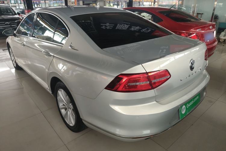 Used Volkswagen Magotan 2017 330TSI DSG Leading Model Rear Left 45 Deg