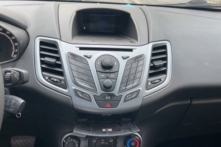 Used Ford Fiesta 2013 Hatchback 1.5L Automatic Fashion Edition Audio And AC Panel