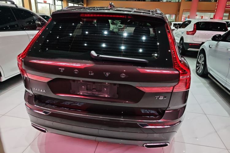 Used Volvo XC60 2021 T5 4x4 Smart Luxury Edition