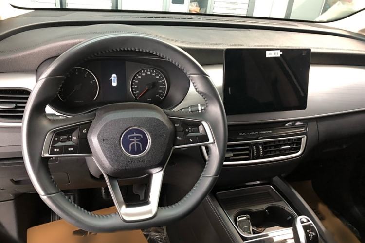 Used BYD Song MAX 2021 Upgraded Model 1.5T Automatic Luxury 6-Seater Interior 1