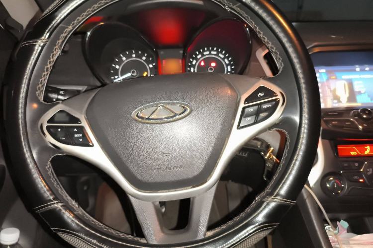 Used Chery Arrizo 7 2015 1.5T Manual ZhiShang Edition

