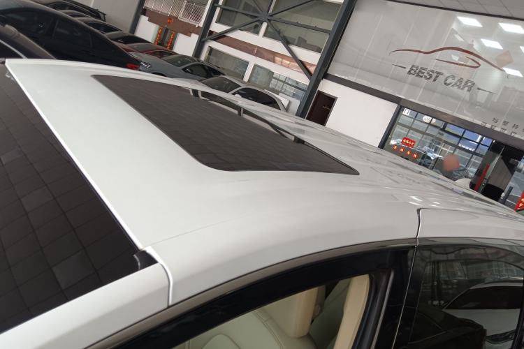 Used Buick GL8 2022 ES Landtrek 653T Luxury Edition
