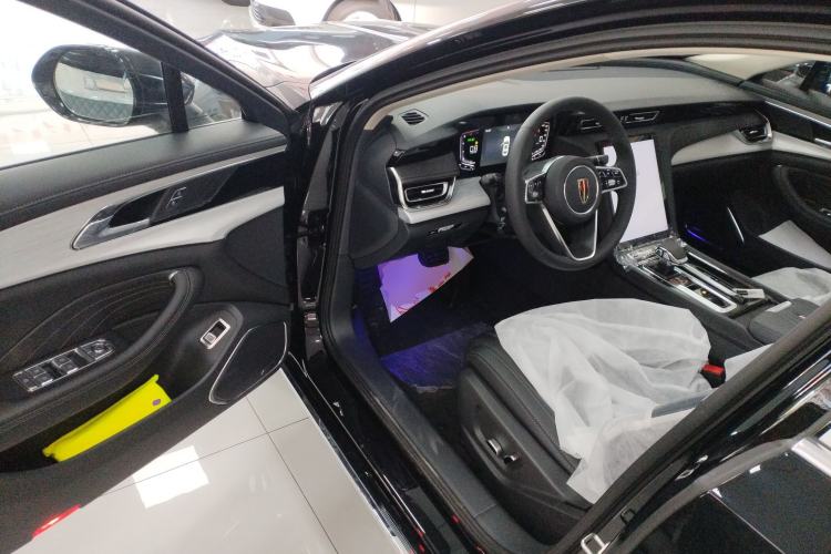 Used Hongqi H5 2025 1.5T DCT Qiyun 500 000th Unit Commemorative Edition
