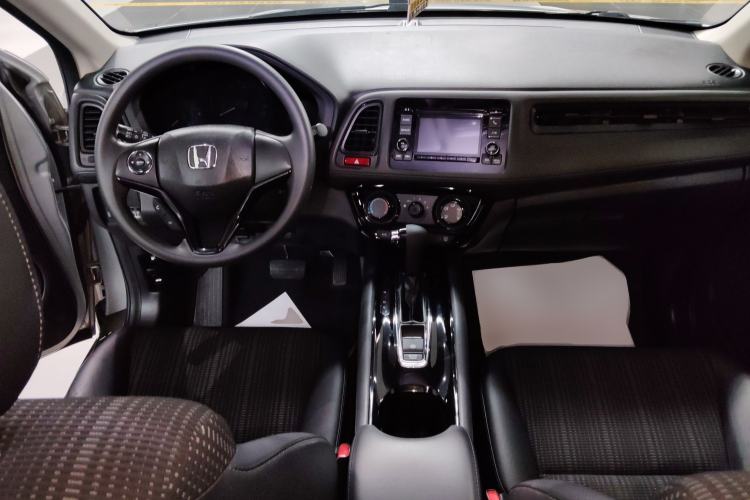 Used Honda Vezel 2015 1.8L CVT 2WD Elite Model
