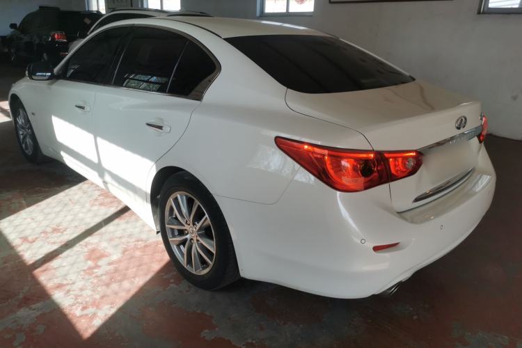 Used Infiniti Q50 2014 2.0T Comfort Edition Rear Left 45 Deg