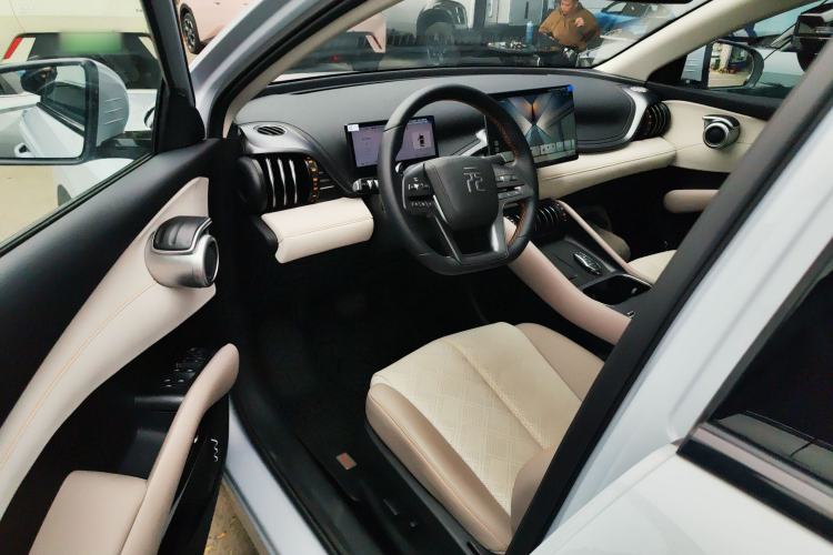 Used BYD Yuan PLUS 2025 Intelligent Driving Version 510 KM Beyond-Grade Edition