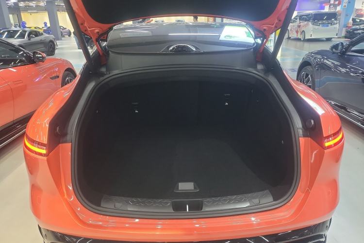 Used Avatr 06 2025 Ultra Pure Electric Edition