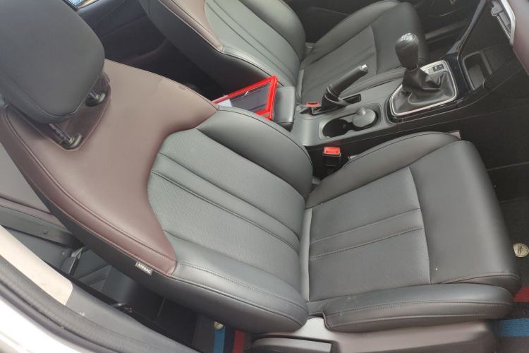 Used GAC Trumpchi GS4 2020 270T Manual Luxury Edition Right Front Seat