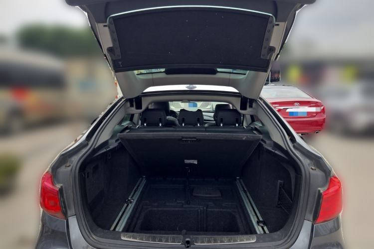 Used BMW 3 Series GT 2019 320i Sport Edition Trunk