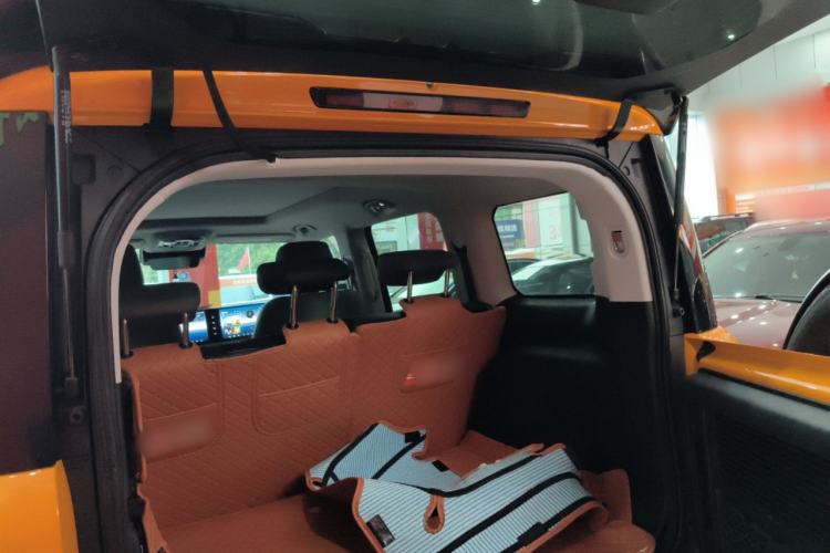 Used BAIC Off-Road BJ40 2024 2.0T All-New Urban Hunter Edition Chivalrous Style Trunk