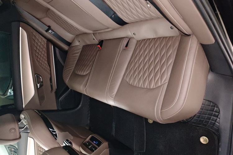 Used BYD Han 2024 EV Glory Edition 506KM Front-Wheel-Drive Premium Model