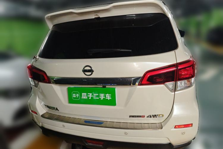 Used Nissan Terra 2018 2.5L Automatic 4x4 Luxury Edition Rear