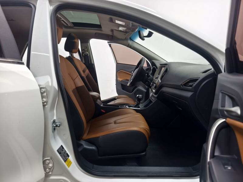 Used MG GT 2016 1.5T Automatic Value-Added Luxury Edition — 39