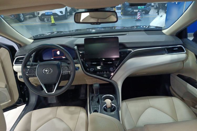 Used Toyota Camry 2021 2.5G Luxury Edition