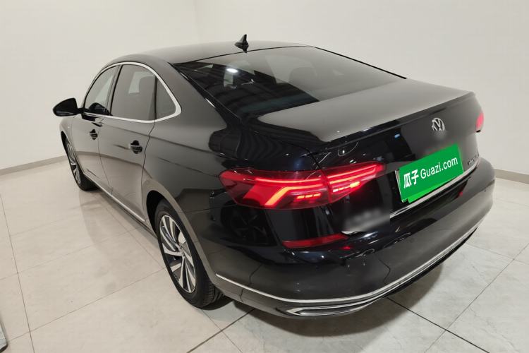 Used Volkswagen Passat New Energy 2020 430 PHEV Hybrid Luxury Edition China VI Standard Exterior 2