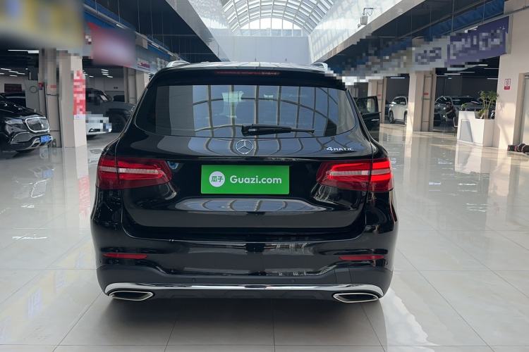 Used Mercedes-Benz GLC 2019 Facelift GLC 260 L 4MATIC Luxury Model Exterior 5