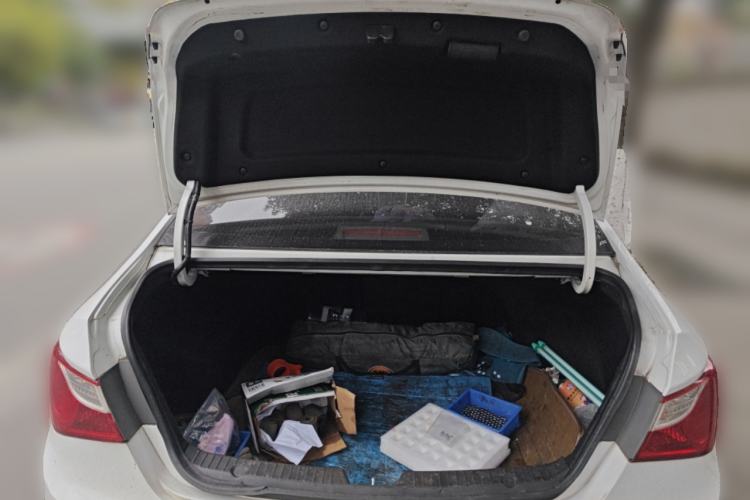 Used Hyundai Sonata 2013 2.4L Automatic Luxury Version China IV Standard
