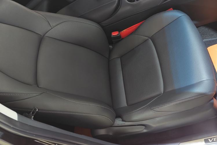 Used Toyota Venza 2022 2.0L CVT Two-Wheel Drive Luxury Edition
