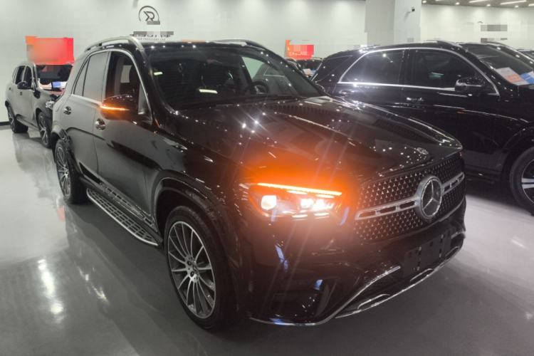 Used Mercedes-Benz GLE 2024 GLE 450 4MATIC Luxury Model Exterior 1