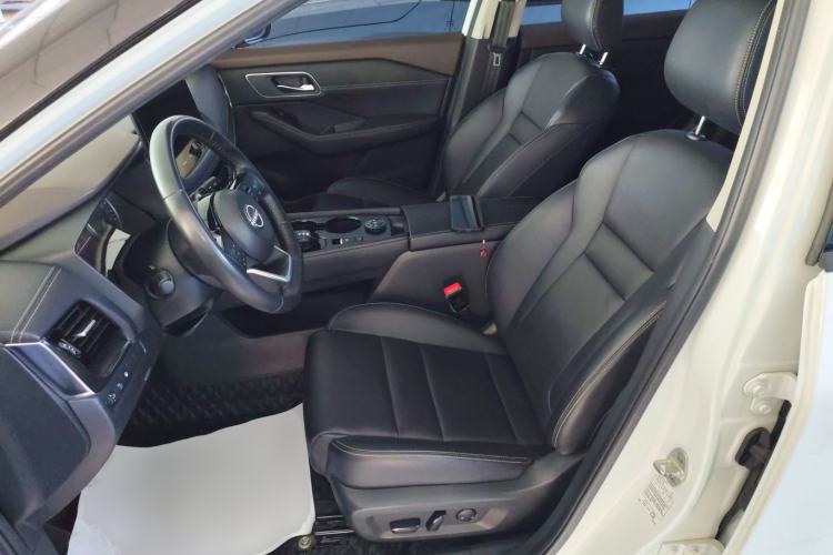 Used Nissan X-Trail 2023 e-POWER Ultra-Hybrid Dual-Motor All-Wheel-Drive Luxury Edition
