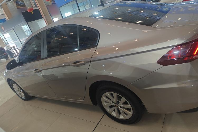 Used Volkswagen Bora 2021 1.5L Automatic Fashionable Smart Connectivity Version
