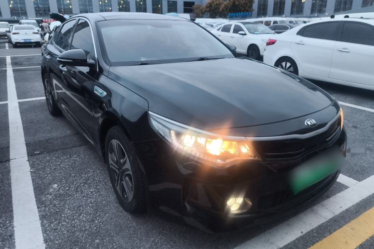 Used Kia K5 New Energy 2018 2.0L ZhiZun Edition
