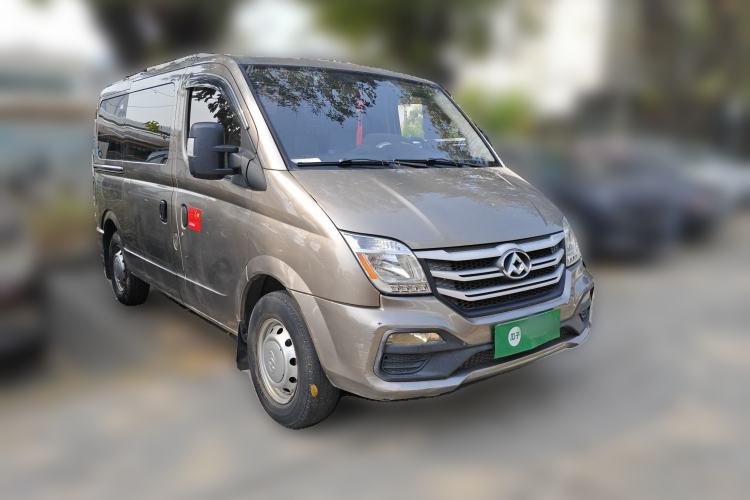 Used SAIC MAXUS Xintu V80 2018 2.5T AMT Aoyuntong Short Wheelbase Ultra-Low Roof 5-6 Seater
