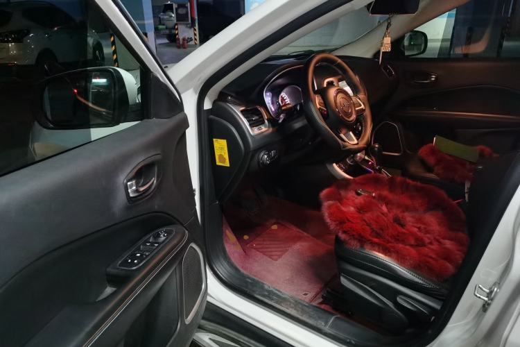 Used Jeep Compass 2017 200T Automatic Family Edition