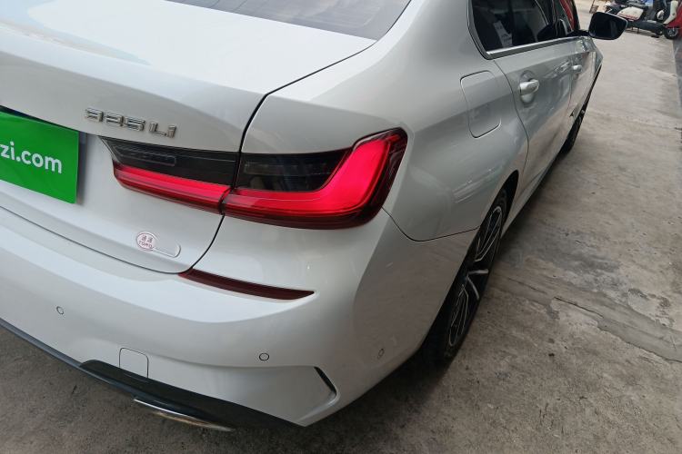 Used BMW 3 Series 2021 Second Facelift 325Li M Sport Package
