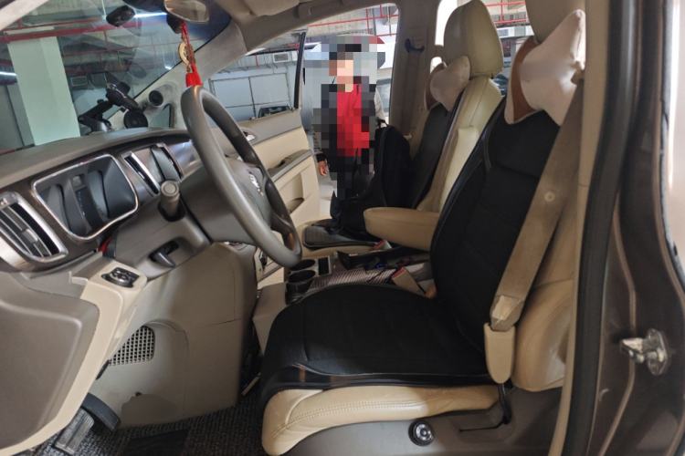 Used Buick GL8 2011 2.4L CT Luxury Business Comfort Edition
