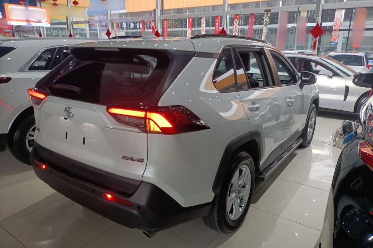 Used Toyota RAV4 2023 2.0L CVT Two-Wheel Drive Urban Edition Rear Right 45 Deg