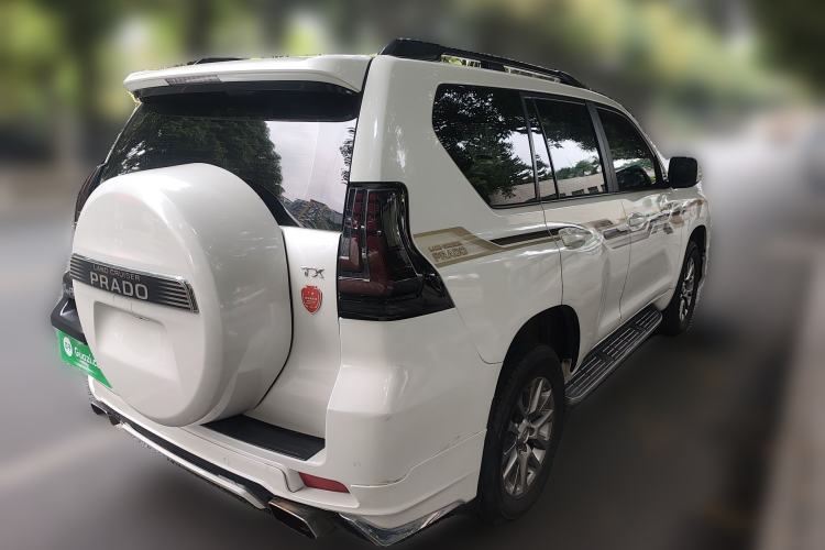 Used Toyota Prado 2018 3.5L Automatic TX-L with Rear-Mounted Spare Tire Rear Right 45 Deg